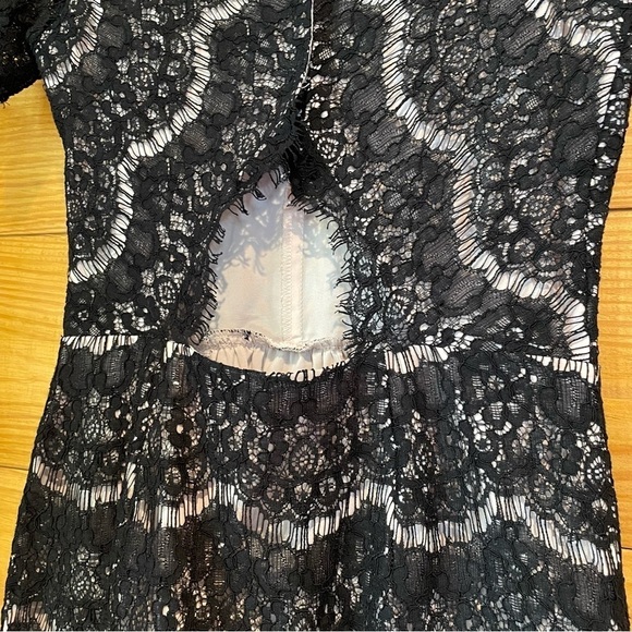 Dolce Vita Black Eyelash Lace Cutout Mini Dress Extra Small - Picture 6 of 14
